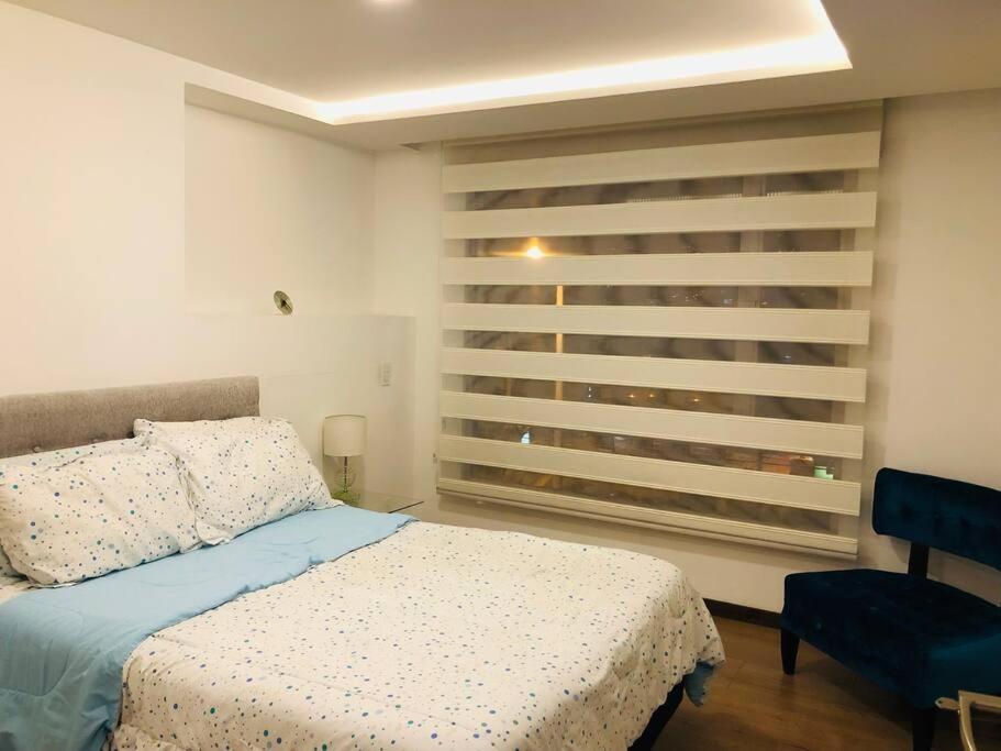 Modern Suite, Excellent Location! Apartment *
